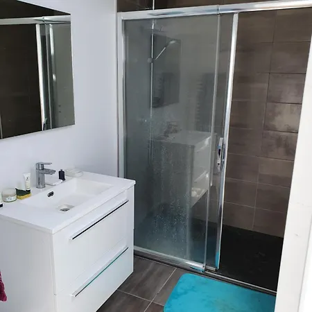 Chambre Privee Chez L'Habitant En Colocation Dans Agreable Maison Avec Jardin - A Private Room In A Shared House With Garden Bordeaux Esterno foto